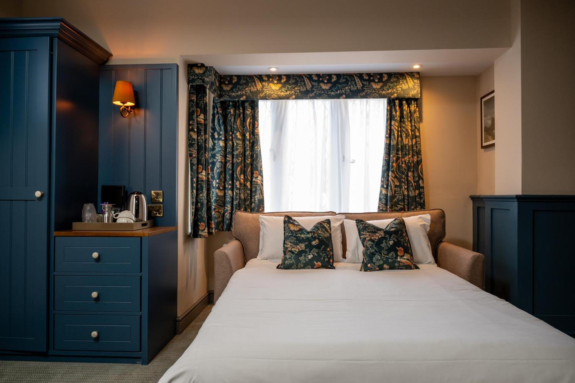Ethorpe Hotel By Chef & Brewer Collection Gerrards Cross Exterior foto